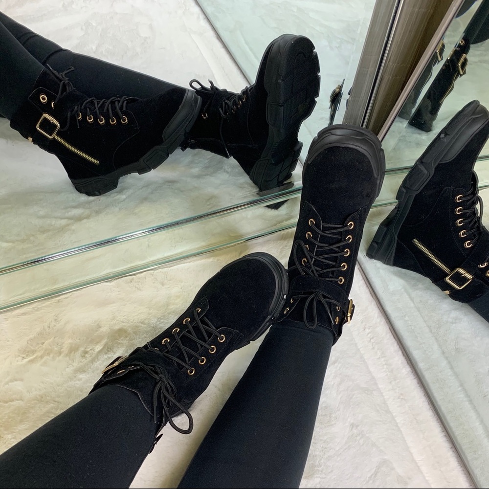 !! RESTOCK ALL SIZES !! Black Zip Up Combat Boots - Picture 4 of 7